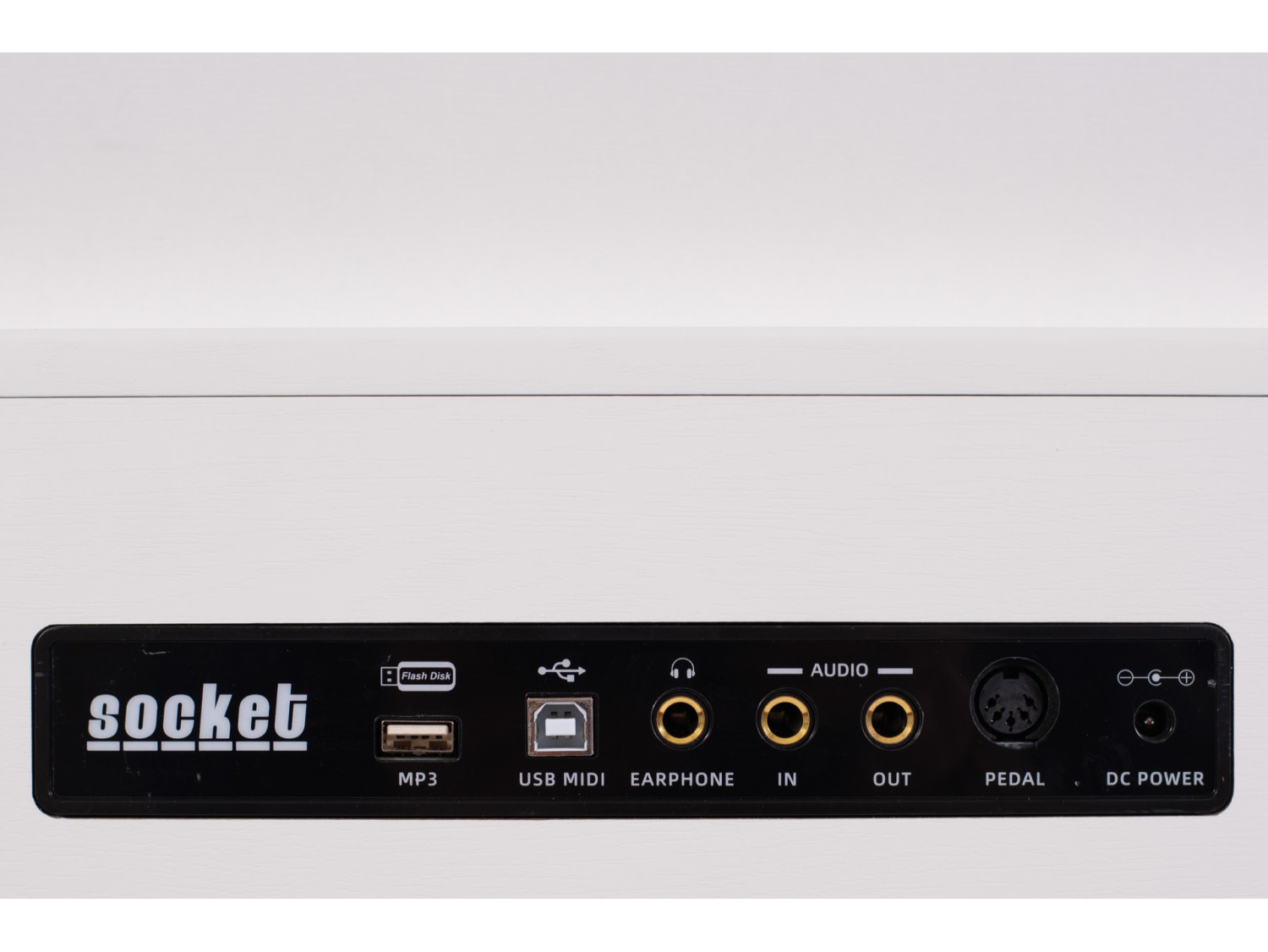 Black Hawk Versoni V5WN Digital Piano