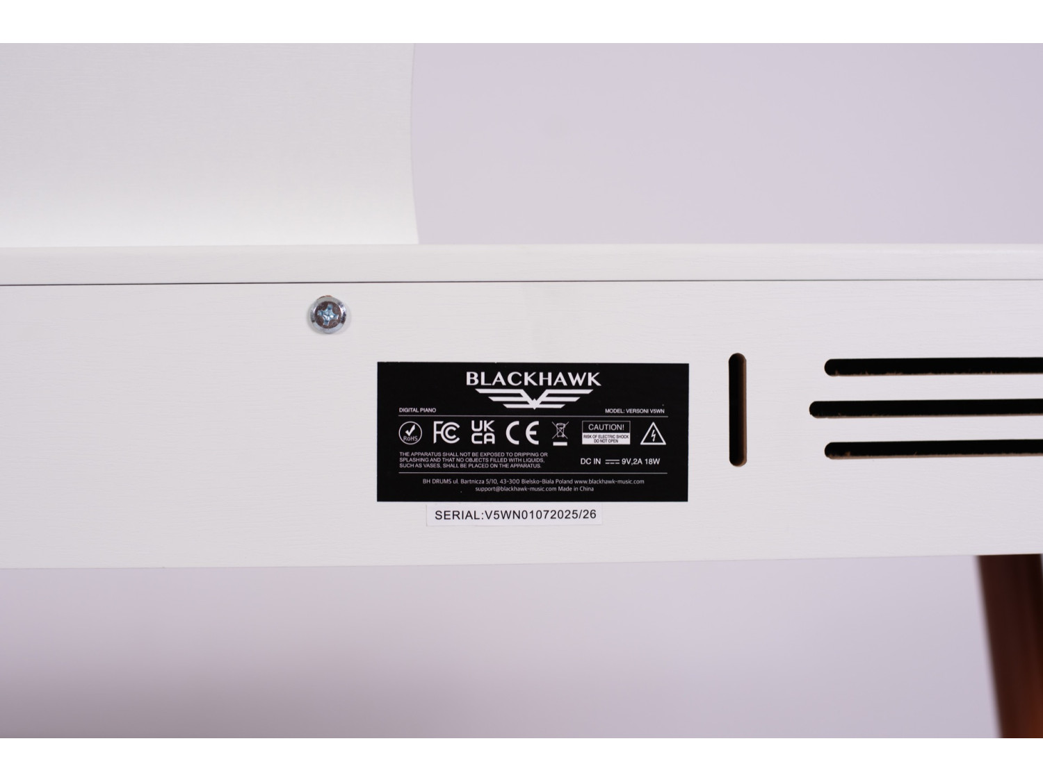 Black Hawk Versoni V5WN Digital Piano